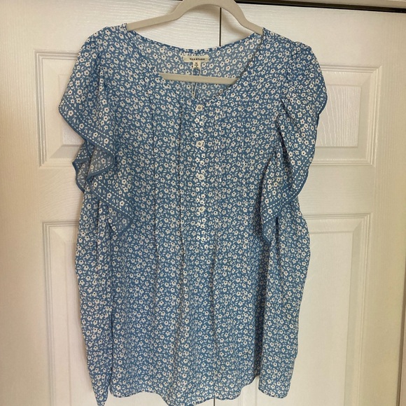 Blue Floral Ruffle Blouse - Picture 8 of 9